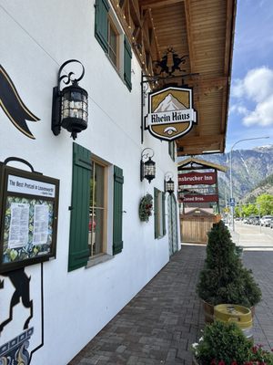 Rhein Haus Leavenworth by null
