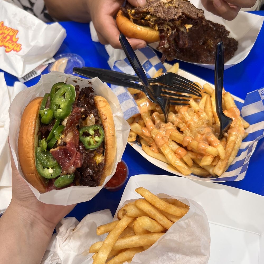 Burger Bodega - Smash Burger- Triple added beef bacon & jalapeños,side of fries & Screwed Fries - Burgers Near Me - Houston, Texas Burger Bodega - Smash Burger- Triple added beef bacon & jalapeños,side of fries & Screwed Fries - Burgers Near Me - Houston, Texas