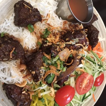 5ive Spice - Shaky beef over vermicelli and salad. - Vietnamese Near Me - New York, New York