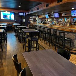 Plymouth Pub