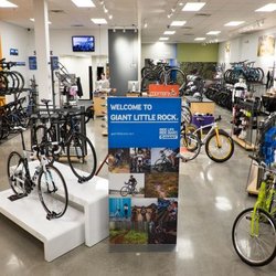 Spokes Giant Little Rock