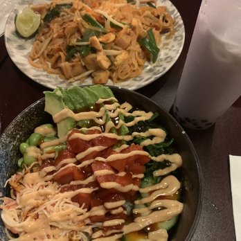 Naruto 88 Bistro - Poke bowl and Pad Thai with Chicken Noodles - Sushi Bars Near Me - Miami, Florida