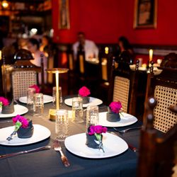 Basilisa Taberna Urbana - Interior Dinning Tables