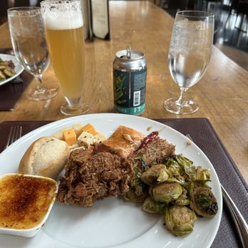 Vast - My selection: salmon, meatloaf, fried chicken, Brussels sprouts, crème brûlée. - American Near Me - Oklahoma City, Oklahoma