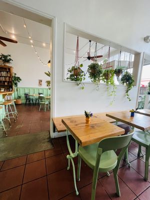 Kitchen Mouse Cafe by null