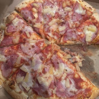 Tony's Big Cheese Pizza - It barely had any cheese. All I could taste was the little sauce and mostly bread. - Pizza Near Me - Yakima, Washington Tony's Big Cheese Pizza - It barely had any cheese. All I could taste was the little sauce and mostly bread. - Pizza Near Me - Yakima, Washington