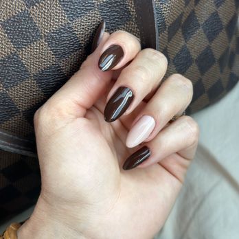 Nicoletto Nails - Nail Salons Near Me - Napa, California
