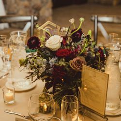 Embellish Floral Design - Center piece