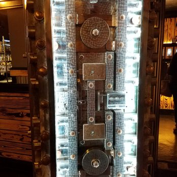 Pour Taproom - Wilmington - Beer Bar Near Me - Wilmington, North Carolina Pour Taproom - Wilmington - Beer Bar Near Me - Wilmington, North Carolina