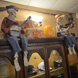 Honky Tonk - Decorated for the season, Halloween decor.