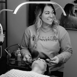 Be Well Bliss - Owner/Founder Eliza Matis, Registered Nurse, Licensed Esthetician