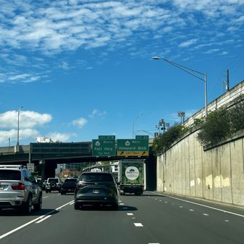 H-1 Freeway West - 11/3/25 - Landmarks & Historical Buildings Near Me - Honolulu, Hawaii