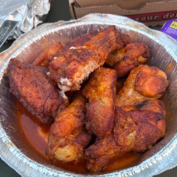 San Clemente Pizza - 12 piece wings. Trying Buffalo sauce this time. - Pizza Near Me - San Clemente, California San Clemente Pizza - 12 piece wings. Trying Buffalo sauce this time. - Pizza Near Me - San Clemente, California