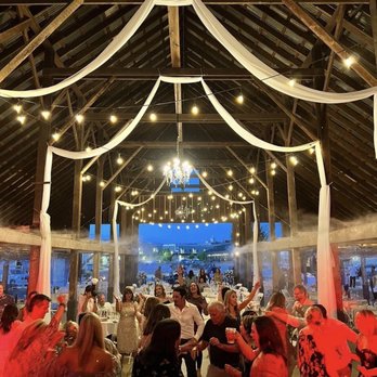 Elite Sound Professional DJs - Wedding reception at Meriam Park Barn - DJs Near Me - Chico, California