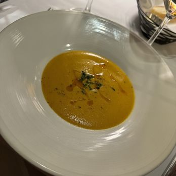 The Crossing - New American Near Me - Clayton, Missouri