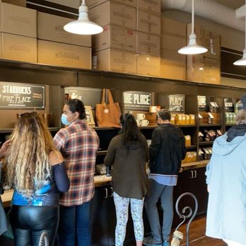 Starbucks - Souvenirs to look at on display | IG: @nomwithelaine - Coffee & Tea Near Me - Seattle, Washington