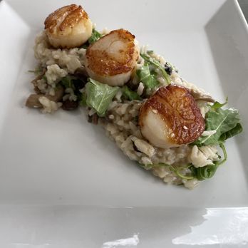 Red 36 - Seafood Near Me - Mystic, Connecticut Red 36 - Seafood Near Me - Mystic, Connecticut