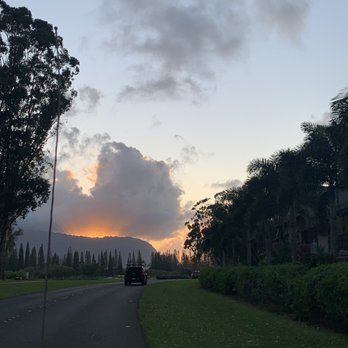 Ali'i Kai Resort - View driving in to Ali Kai - Resorts Near Me - Princeville, Hawaii