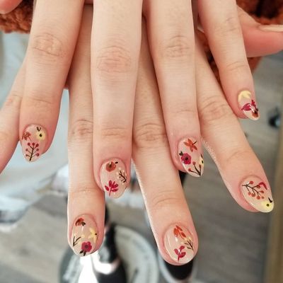 En Vogue Salon 105 Water St Boyne City Mi Manicurists Mapquest