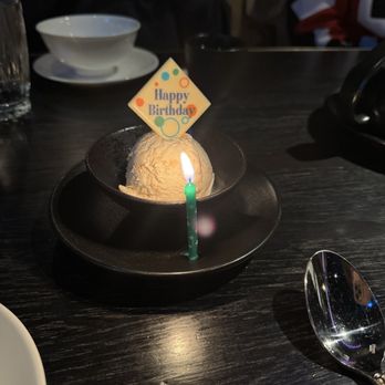 Mott 32 - Chinese Near Me - Las Vegas, Nevada