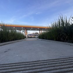 Shell - Pumps