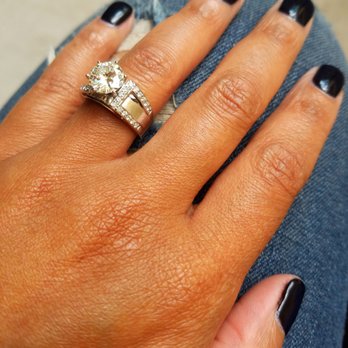 Q Nails Lounge - I love this place..... - Nail Salons Near Me - El Paso, Texas
