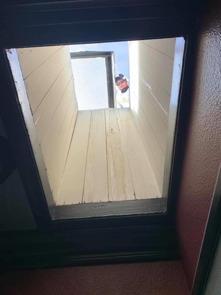 Slide of C&H Roofing