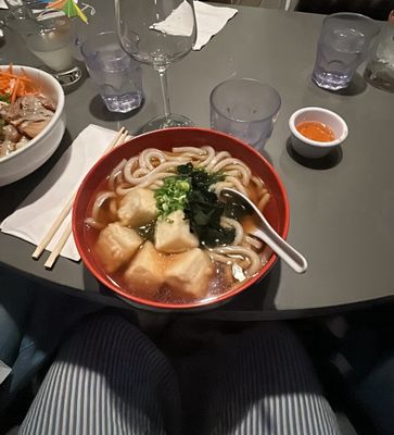 Hilo Vibe House (Sushi & Poke) by null