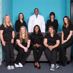 TR Smiles Dental