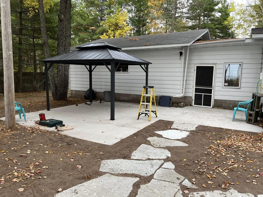 Slide of Superior Drain