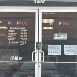 Reg Pros - Store hours