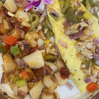 Downtown Cafe by JL - Breakfast & Brunch Near Me - Oxnard, California