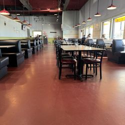 Lake Jackson Seafood Restaurant - Inside