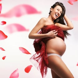 Annecy Esthétique à Domicile - Modelage et soins visage spécial femme enceinte