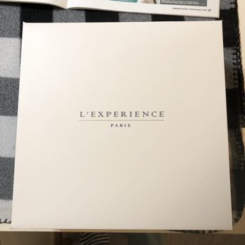 L'Experience Paris - Bellevue - To Go comes in a nice simple box - Bakeries Near Me - Bellevue, Washington