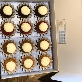 Nothing Bundt Cakes - Dozen bundtinis - Desserts Near Me - San Antonio, Texas Nothing Bundt Cakes - Dozen bundtinis - Desserts Near Me - San Antonio, Texas