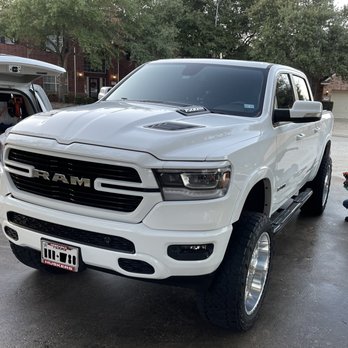 Bee Deep Cleaning - Truck exterior detailing - Auto Detailing Near Me - Houston, Texas Bee Deep Cleaning - Truck exterior detailing - Auto Detailing Near Me - Houston, Texas