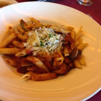 Isabella's - Sausage primavera. Very good. - Italian Near Me - Mount Pleasant, Michigan