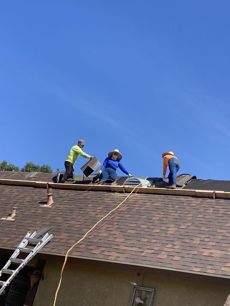 Slide of AAA Roofing by Gene