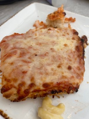 Bistro 2two2 by null