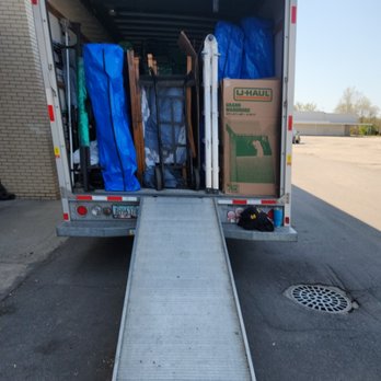 Hoss Movers - Loaded 20' uhaul truck. - Movers Near Me - Bay City, Michigan