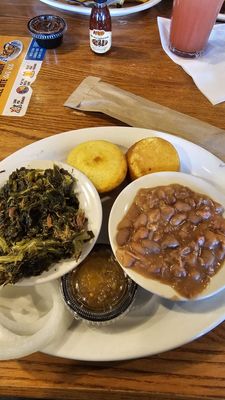 Cracker Barrel Old Country Store by null