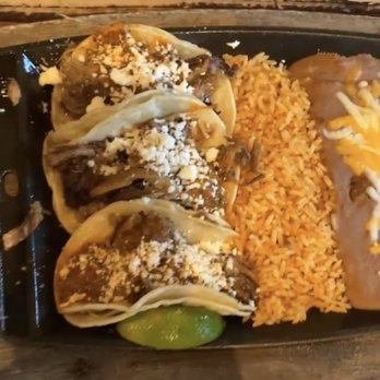 Nacho Daddy - Carnita tacos - New American Near Me - Las Vegas, Nevada Nacho Daddy - Carnita tacos - New American Near Me - Las Vegas, Nevada