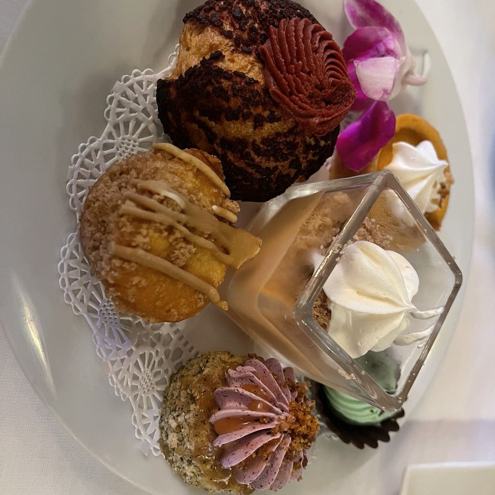 Gryphon Tea Room - Sweet treat plate - Tea Rooms Near Me - Savannah, Georgia Gryphon Tea Room - Sweet treat plate - Tea Rooms Near Me - Savannah, Georgia