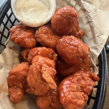 Mr Brews Taphouse - Boneless Chicken Wings (8) Buffalo - Burgers Near Me - Madison, Wisconsin Mr Brews Taphouse - Boneless Chicken Wings (8) Buffalo - Burgers Near Me - Madison, Wisconsin
