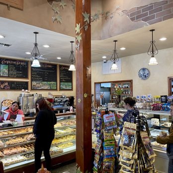 Shea Schat's - customers at the counter - Bakeries Near Me - Mammoth Lakes, California Shea Schat's - customers at the counter - Bakeries Near Me - Mammoth Lakes, California