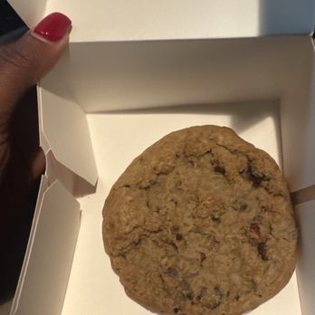 Crumbl - Memorial - Pecan chocolate chip - Bakeries Near Me - Houston, Texas Crumbl - Memorial - Pecan chocolate chip - Bakeries Near Me - Houston, Texas