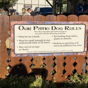 Oakside - Puppers are welcome here! - Seafood Near Me - Big Bear Lake, California