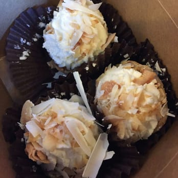 Dahlia Bakery - Bakeries Near Me - Seattle, Washington Dahlia Bakery - Bakeries Near Me - Seattle, Washington