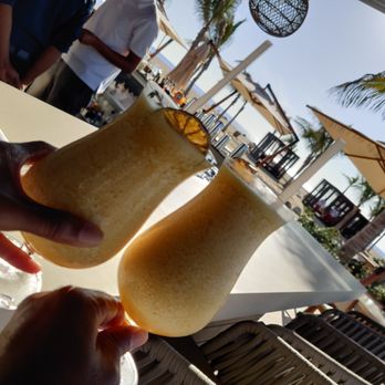 Nobu - Toast at La Playa bar. - Hotels Near Me - Cabo San Lucas, BCS Nobu - Toast at La Playa bar. - Hotels Near Me - Cabo San Lucas, BCS